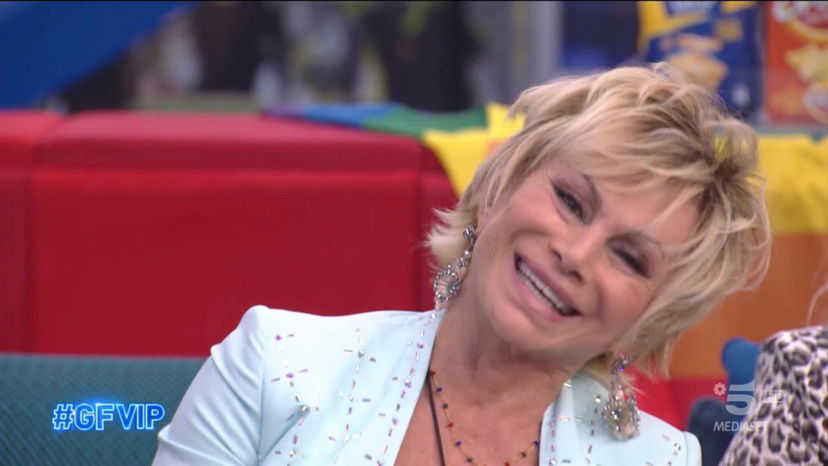 GF Vip, Carmen Russo sfrattata: arriva la decisione del tribunale preview
