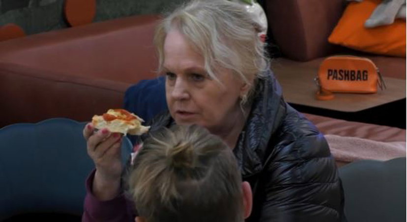 Katia Ricciarelli sbotta al GF Vip: “Quella cogli*na, ora fa gruppo con le minorenni” – VIDEO preview