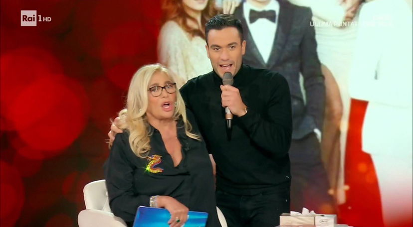 Pierpaolo Pretelli “cambia musica” a Domenica In: ecco il nuovo gioco che lo vede protagonista – VIDEO preview