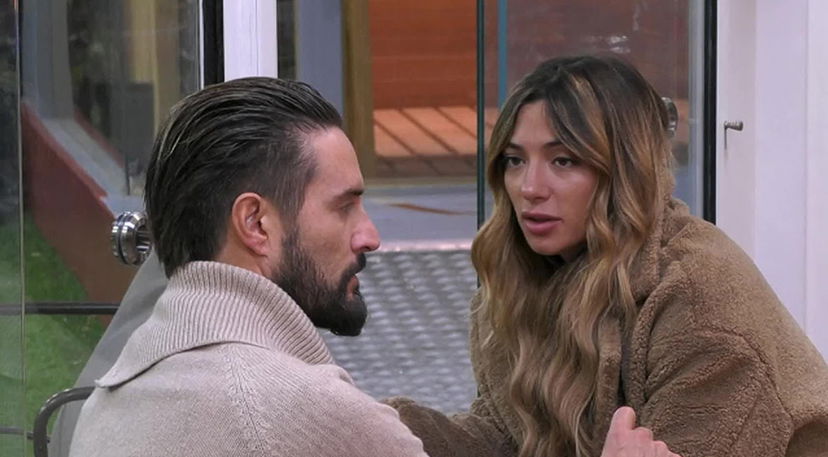 Alex Belli unfollowa Soleil Sorge e spiega perché: “Mi fai vedere solo la tua parte stronz*” preview