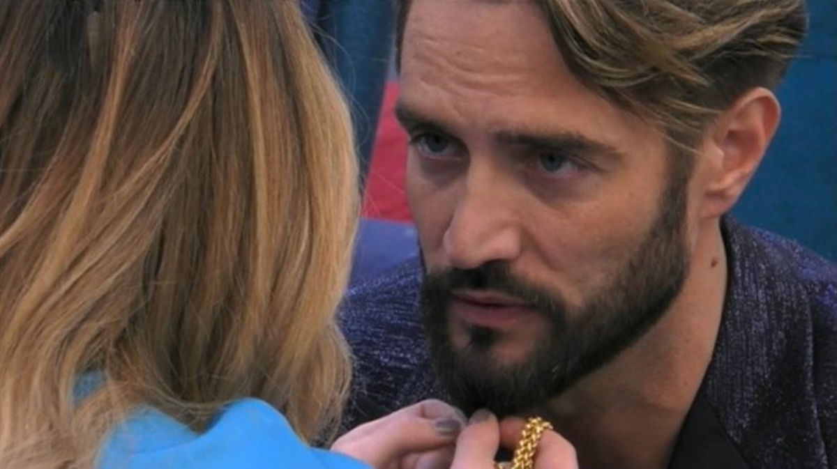 Alex Belli lascia Delia Duran al GF Vip?