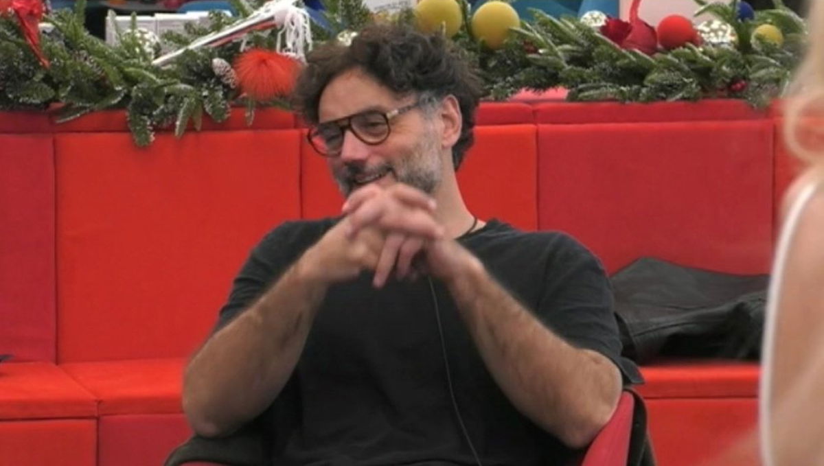 “Io sono fluido”, Barù fa una confidenza a Nathaly: tutti pazzi per il nipote di Costantino Della Gherardesca article-post