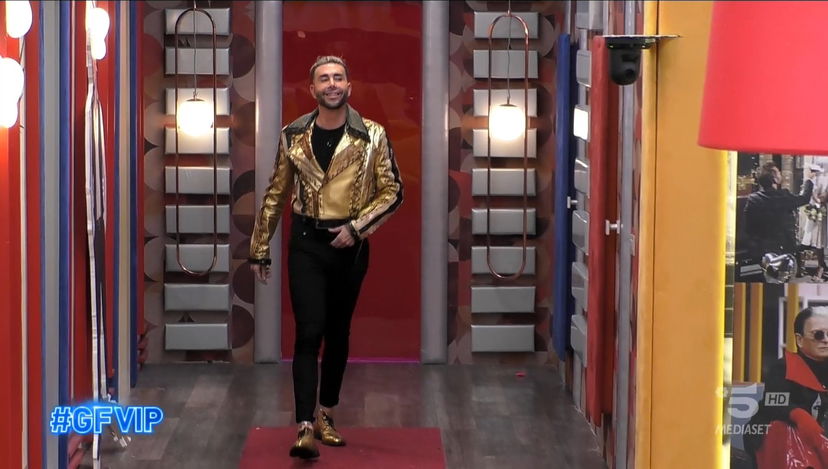 Giacomo Urtis parla d’amore al GF Vip: “Sono l’amante di uno fidanzato, mi vedevo con un Vip” preview