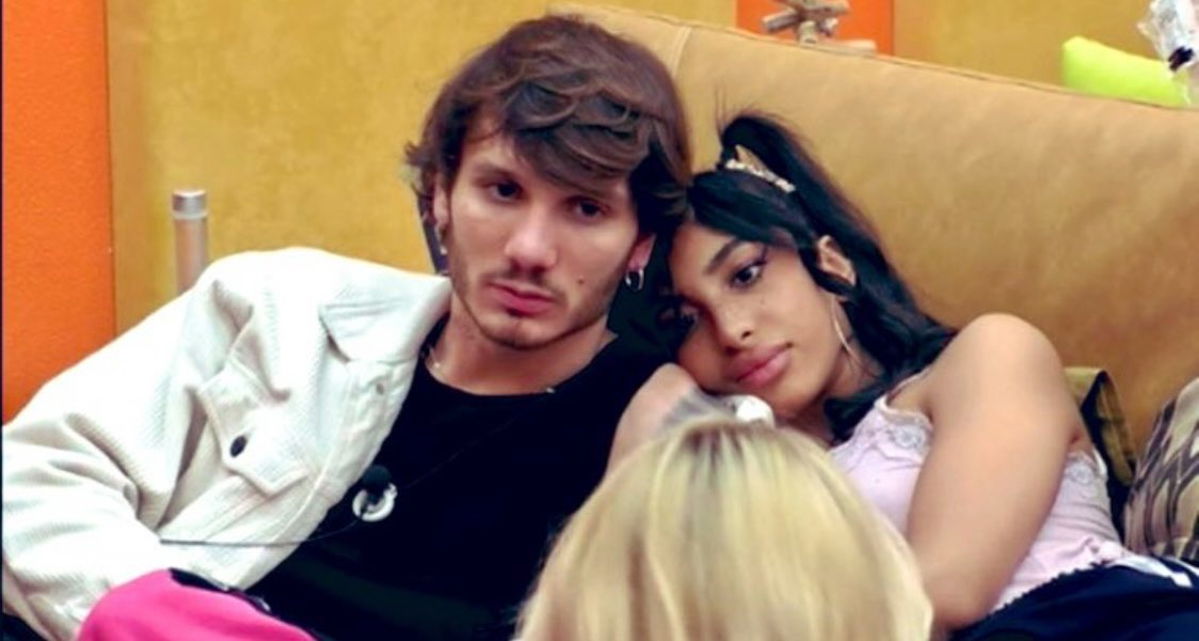 “Mi viene da piangere”, la reazione di Lulù sulla brutta frase a Manuel: ma è giallo sul “colpevole” – VIDEO article-post