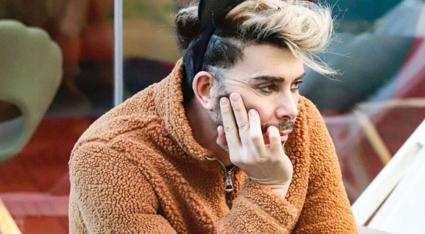 Giacomo Urtis è stato con un uomo famosissimo: “Era sposato ed è finito in carcere”, spunta il nome sul web – VIDEO preview