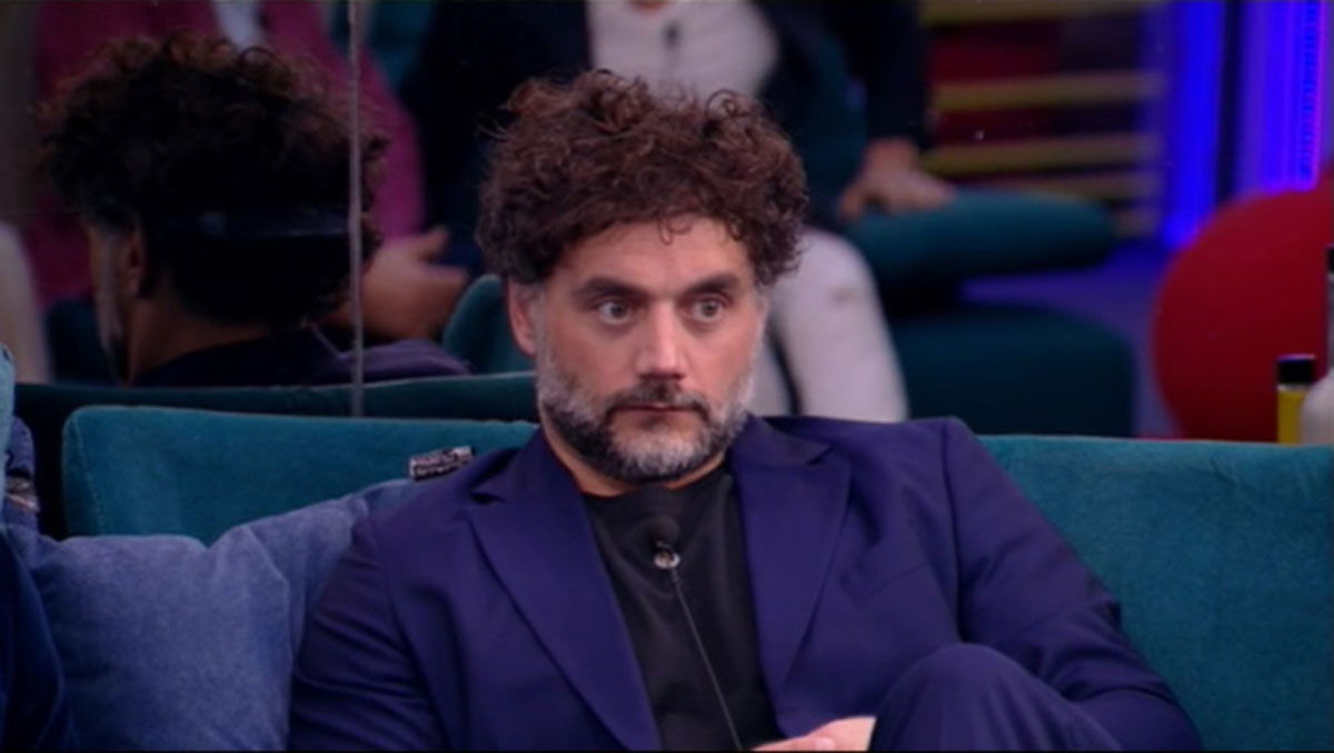 Barù critica Signorini sul caso Katia Ricciarelli: “negli Usa saresti fuck*d!” article-post