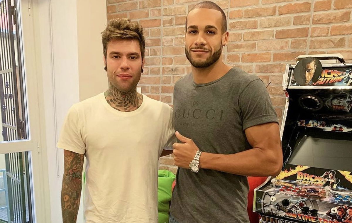 Fedez e Marcell Jacobs “divorziano”: la disputa finisce in tribunale, ecco che succede article-post