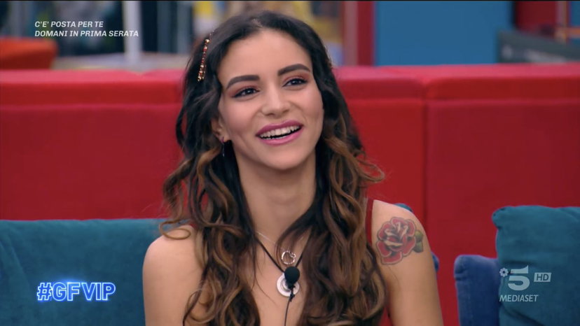 Jessica stanca del triangolo organizza una rivolta: “Mi sono rotta!”, la proposta a Sophie preview