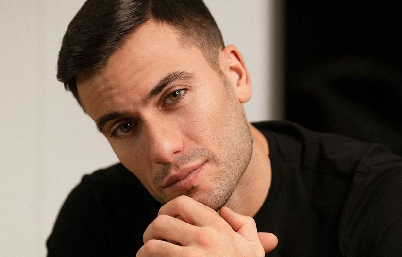 Il Cantante Mascherato: Pierpaolo Pretelli nel cast? Colpaccio bomba di Milly Carlucci preview