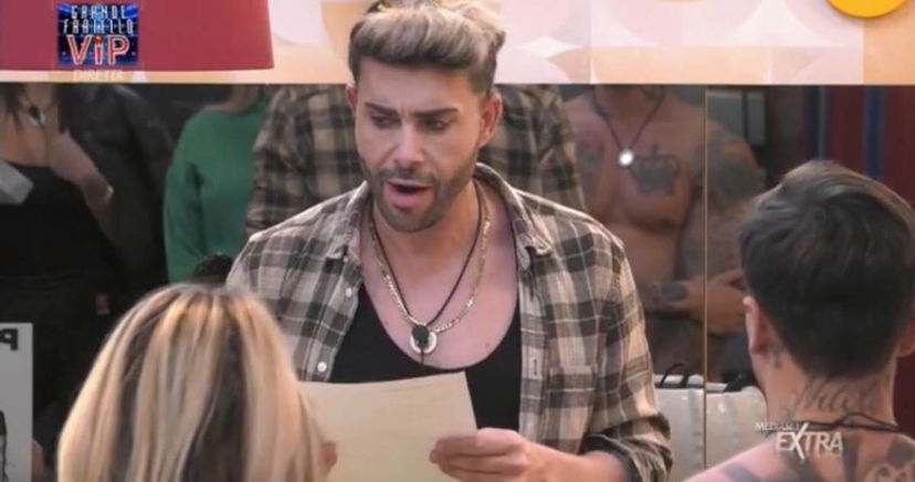 Giacomo Urtis ed il triangolo: nessun accenno al GF Vip, ecco a chi si riferiva (e non è Fabrizio Corona) preview