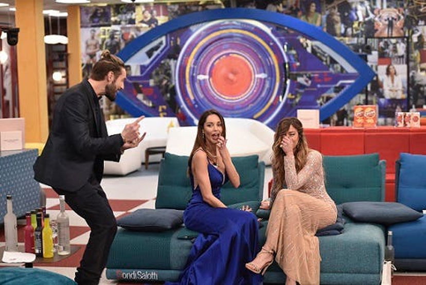 I migliori amici di Alex: “Al GF Vip per riconquistare Delia”, ecco cosa potrebbe fare Soleil preview