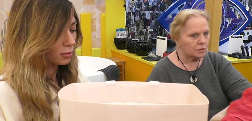 Katia furiosa con Nathaly, Manila e Miriana: “Sono tre vipere, pussa via!” – VIDEO preview