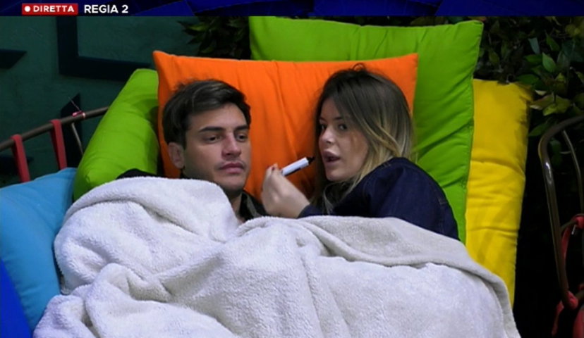 Alessandro e Sophie discutono al GF Vip ma poi esplode la passione – VIDEO preview