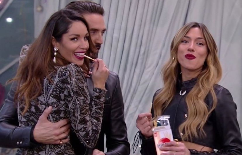 Ex del GF Vip commenta la “troppia” del reality: “Delia, Alex e Soleil? Voto dieci… sono una simpatica fiction!” preview