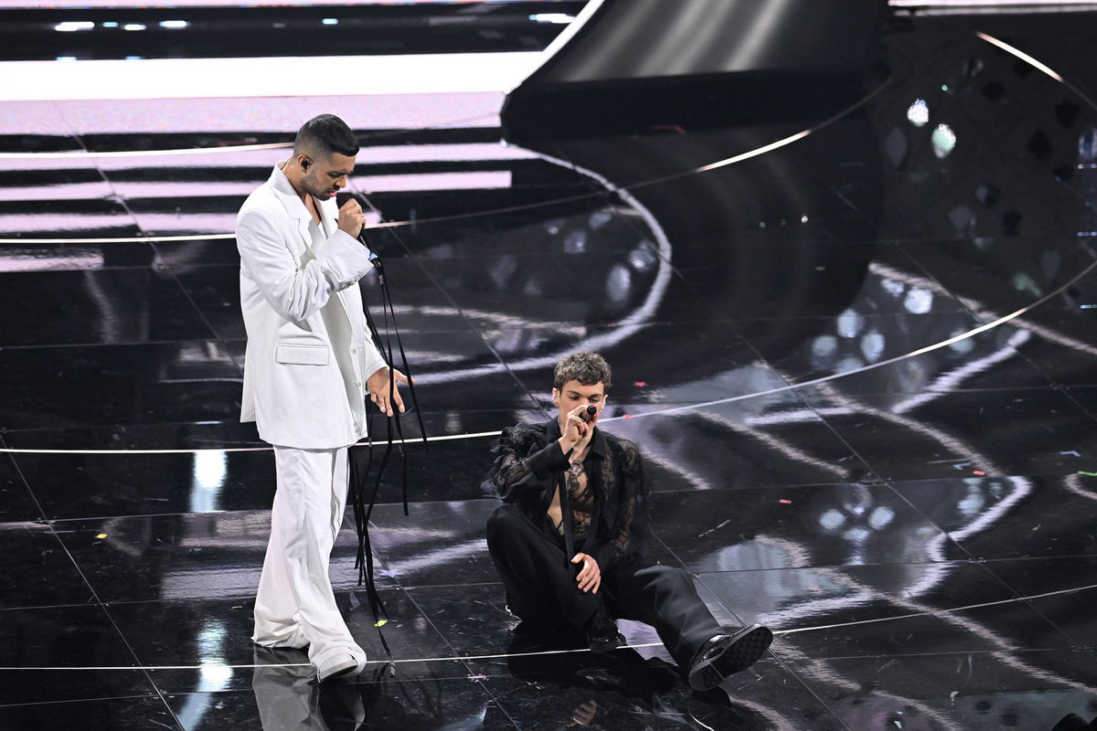 Mahmood e Blanco cantano l’amore omosessuale a Sanremo 2022? I cantanti fanno chiarezza su “Brividi” article-post