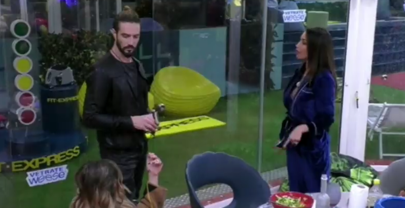 Alex spiega a Delia per quale motivo è tornato al GF Vip (e Soleil non c’entra) preview