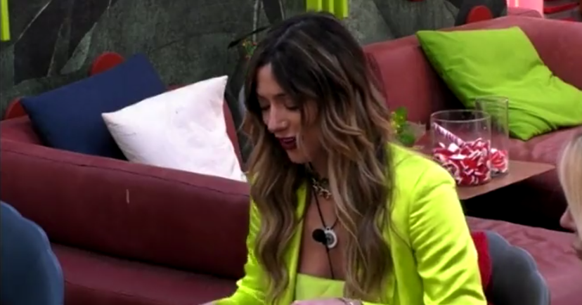 “Il primo bacio l’ho dato ad una donna”, Soleil fa una rivelazione dopo la diretta del GF Vip – VIDEO preview