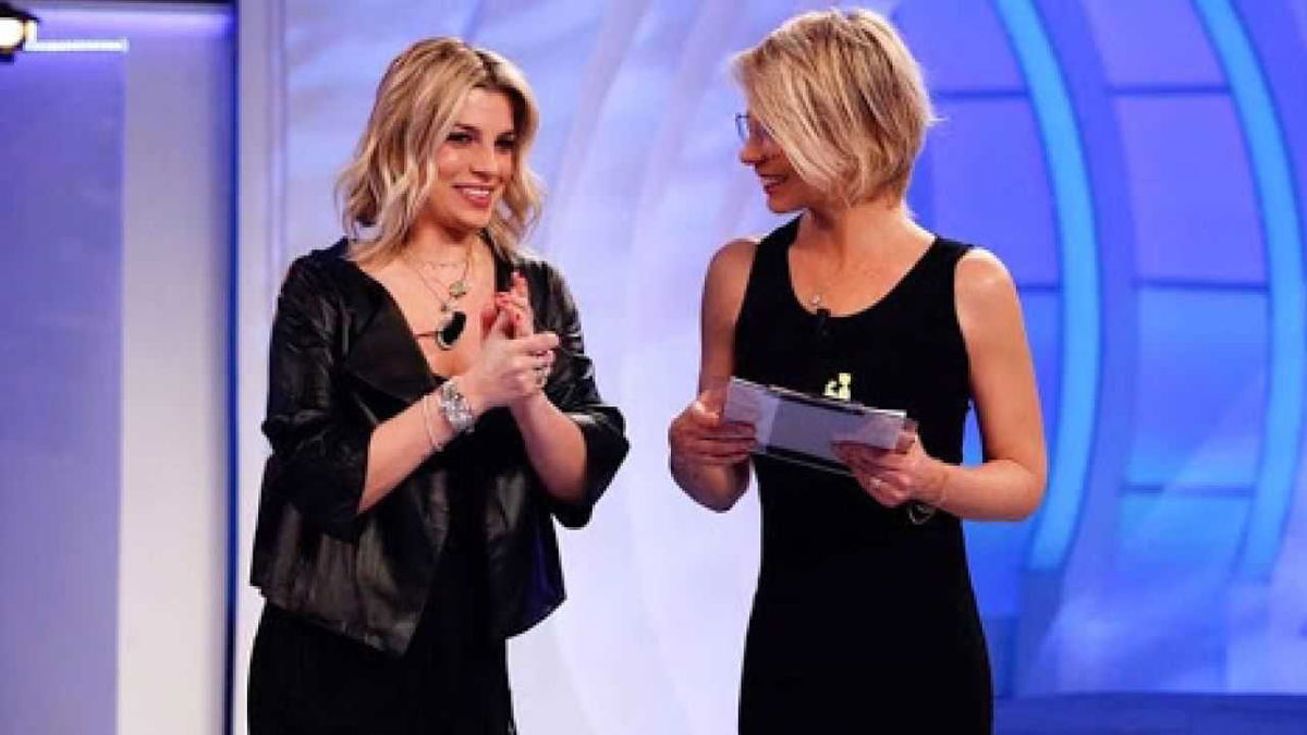 Emma Marrone sogna un “fidanzato sano di mente”: la confessione a Maria De Filippi article-post