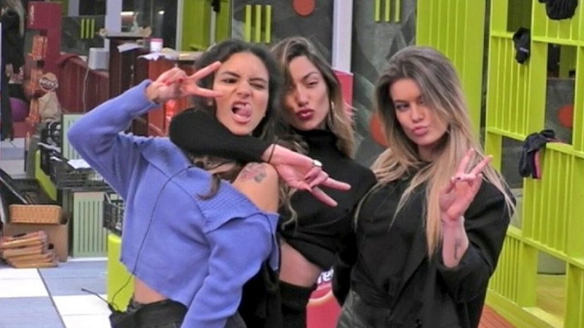 Preferito Grande Fratello Vip: Jessica torna a sfidare Soleil, ecco cosa dicono i sondaggi preview