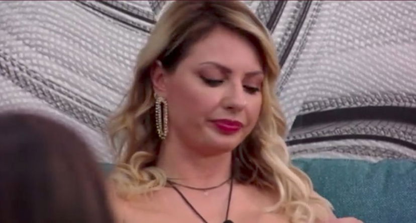 Manila Nazzaro tira in ballo Nicola Pisu e Patrizia Mirigliani sbotta: possibili azioni legali preview