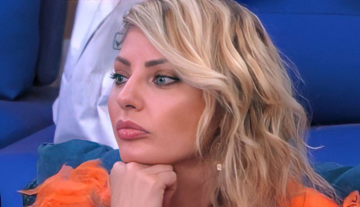 Manila Nazzaro in finale? Lo sfogo con Delia: “tu mi hai dato ciò che da altri non ho ricevuto” article-post