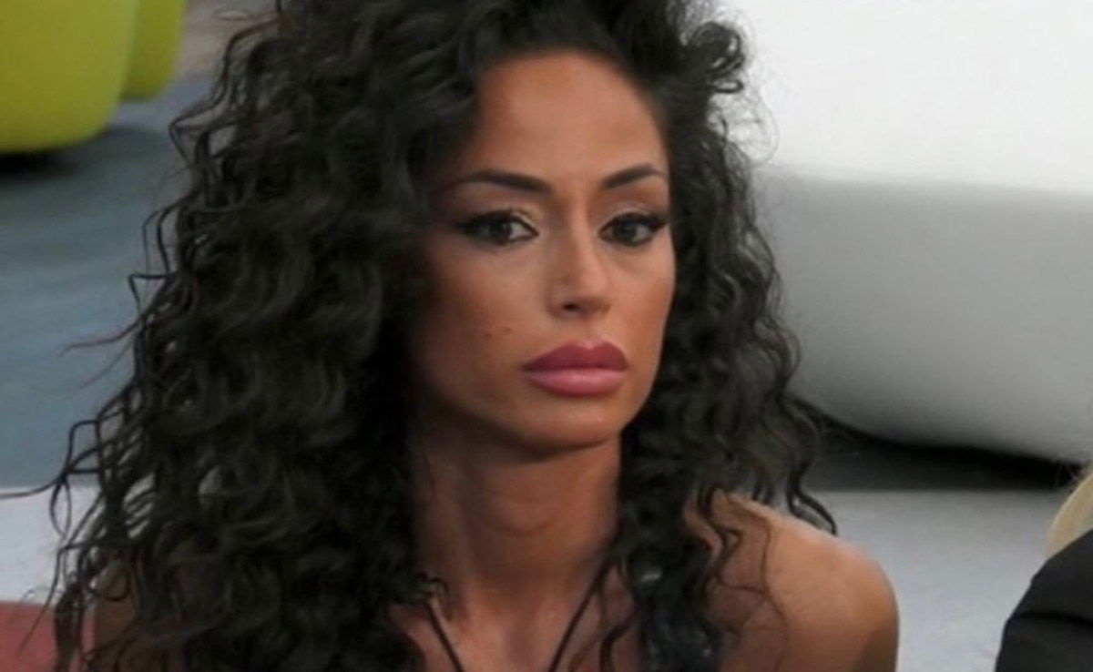 Perchè Raffaella Fico è assente al GF Vip? L’ex gieffina interviene article-post