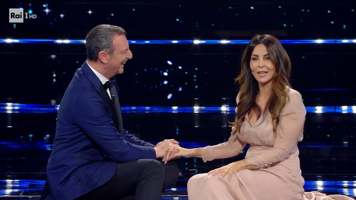 Fuorionda di Sabrina Ferilli a Sanremo 2022, l’attrice chiude il caso sul FerilliGate article-post