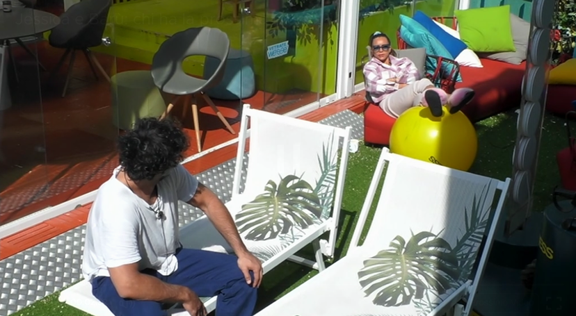 “Vuole fare la vittima”, Barù stuzzica Jessica ma lei risponde a tono: Giucas si schiera preview