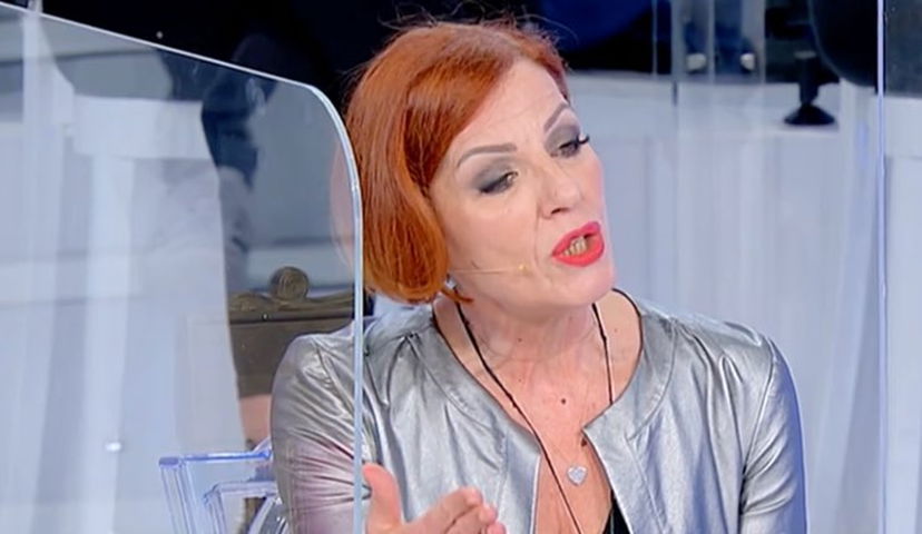 Tinì Cansino fuori da Uomini e Donne? Ecco come stanno le cose preview