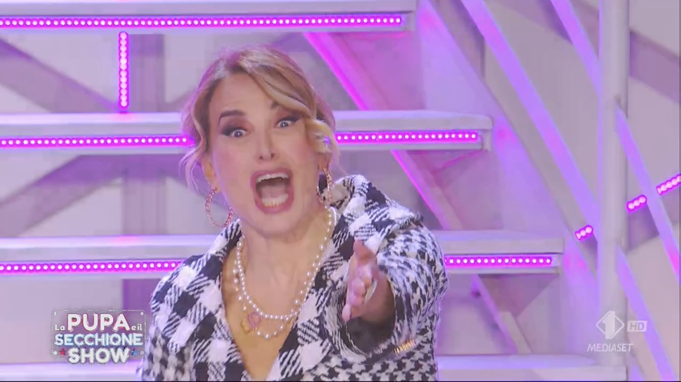 La Pupa e il Secchione Show