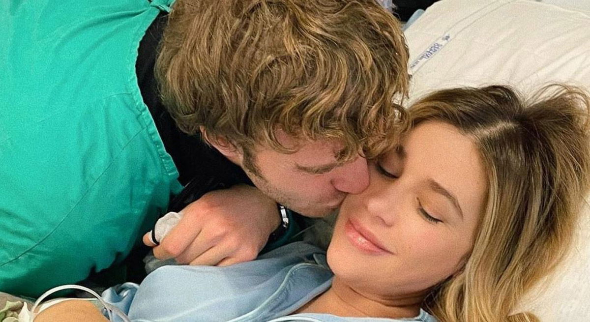 Clizia Incorvaia e Paolo Ciavarro: prima foto col figlio Gabriele, la somiglianza è straordinaria! article-post