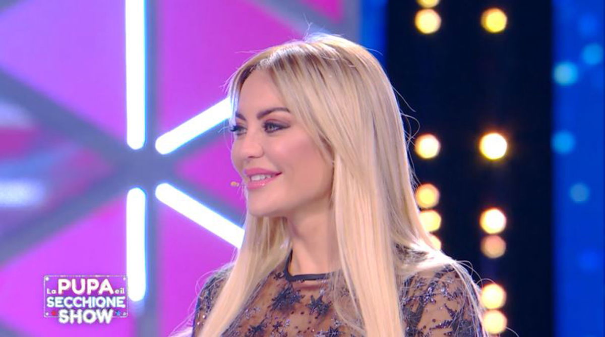 Elena Morali, il fidanzato Luigi Favoloso contrario alla sua partecipazione a La Pupa e il Secchione Show article-post