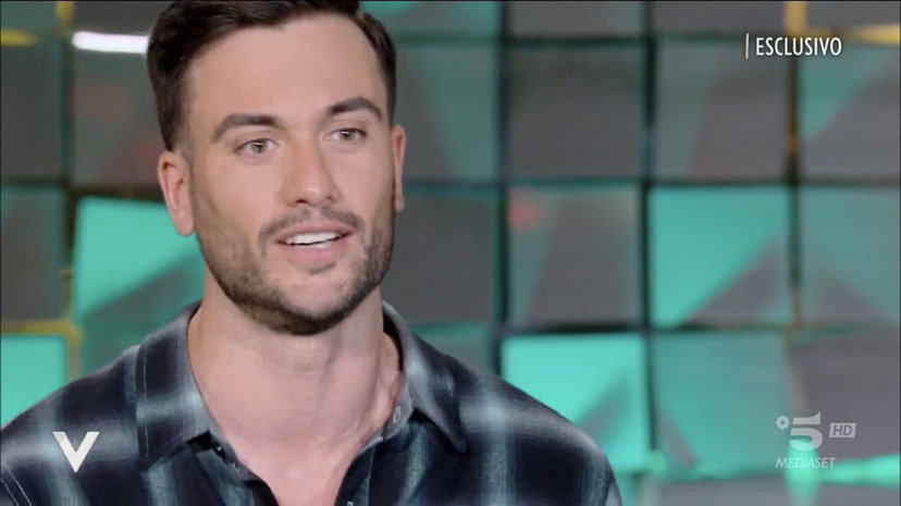 Pierpaolo Pretelli racconta come procede la storia con Giulia Salemi e svela un retroscena sul provino del GF Vip preview