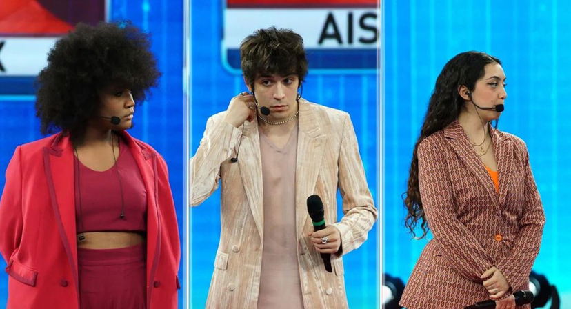 Serale Amici 21, chi è stato eliminato nella quarta puntata: due cantanti lasciano la Scuola preview