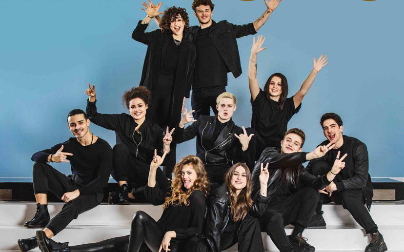 Ex cantante di Amici di Maria preoccupa i fan: “Sei troppo magro!” – FOTO preview