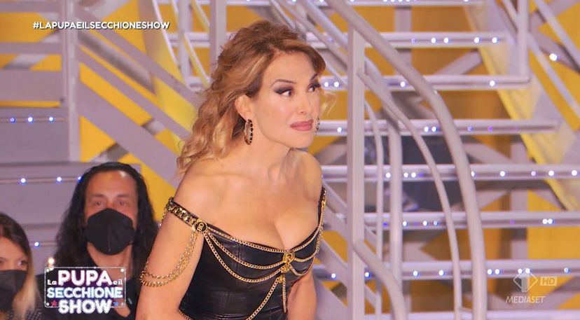 “Barbara d’Urso resta a Pomeriggio 5”: arriva il dietrofront, nessuna uscita di scena (per ora) preview