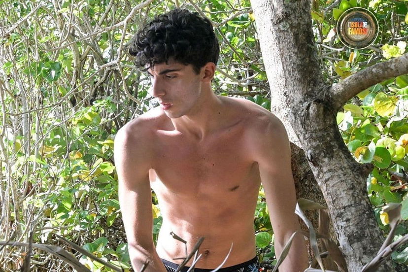 Alessandro Iannoni dice “no” alla proposta “shock” di Maria De Filippi: il motivo del rifiuto article-post