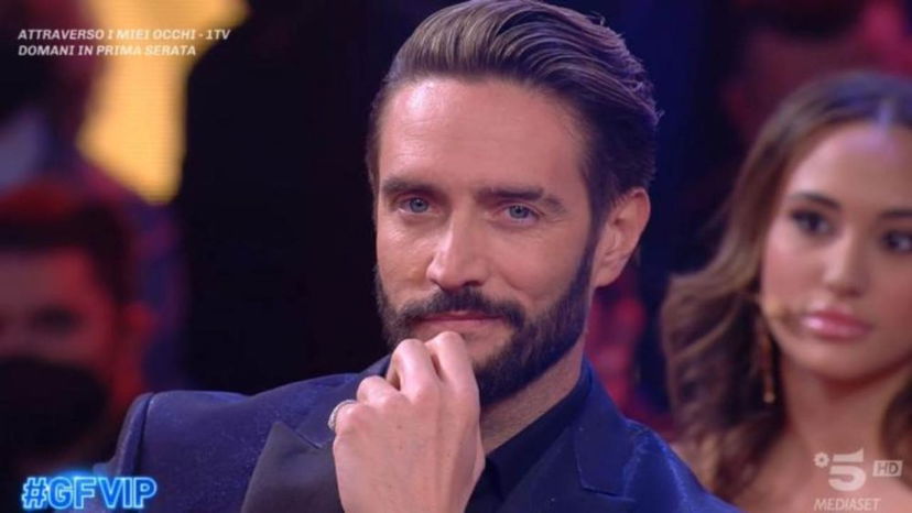 Alex Belli a Tale e Quale Show? “Trattative in corso…”, l’ex del GF Vip commenta preview