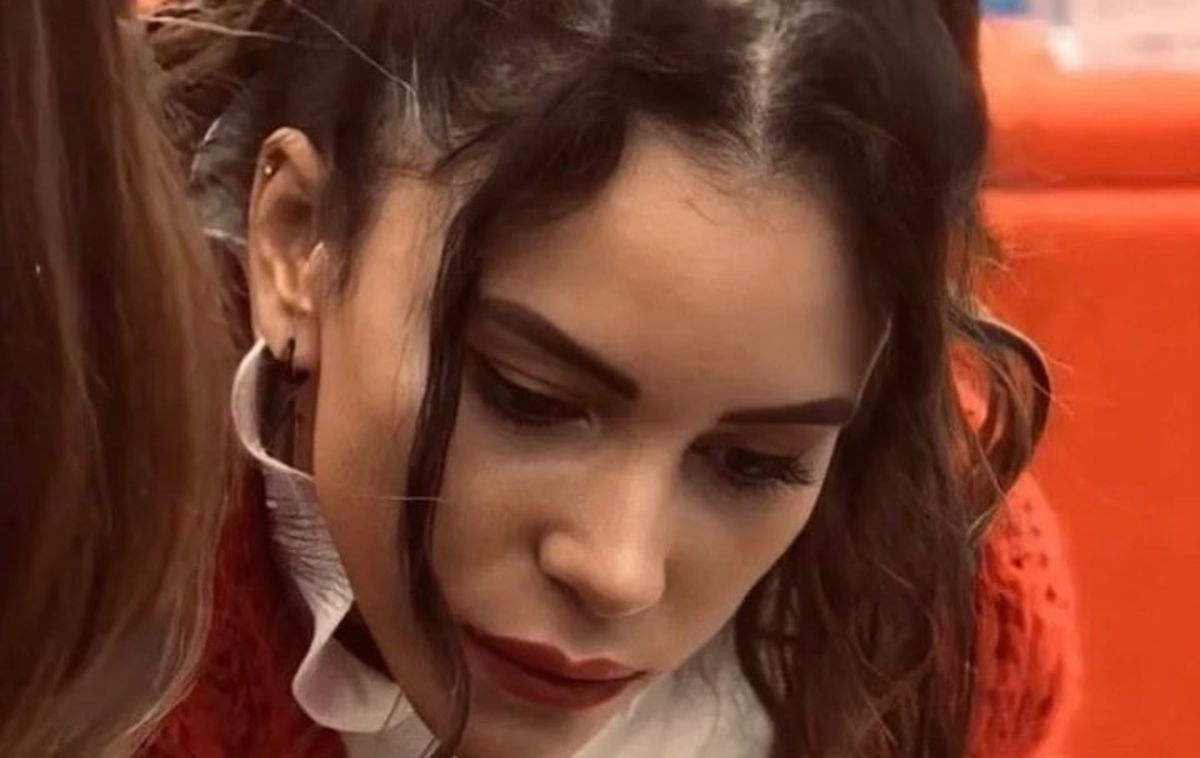 Jessica Selassiè presa in giro da Alex Belli? Spunta un’indiscrezione: “Le stanno facendo credere che…” article-post