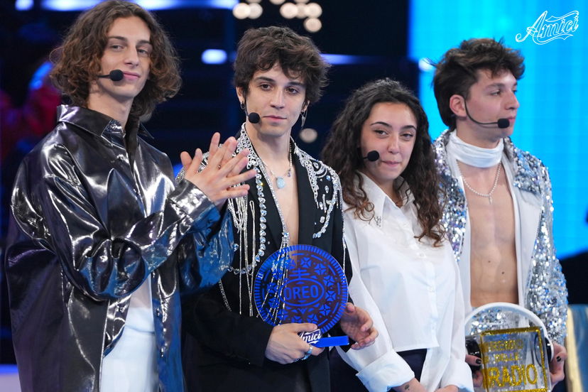 Amici 21, tutti i premi vinti dagli allievi: Sissi conquista i giornalisti, è suo il premio della critica preview