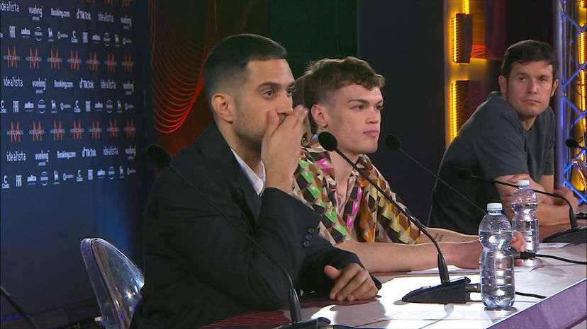 Eurovision, Mahmood rutta in conferenza stampa: la gaffe è virale – VIDEO preview