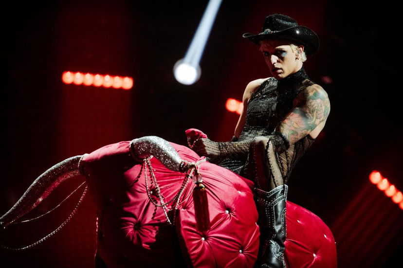 Achille Lauro a sorpresa eliminato dall’Eurovision 2022: la sua reazione preview