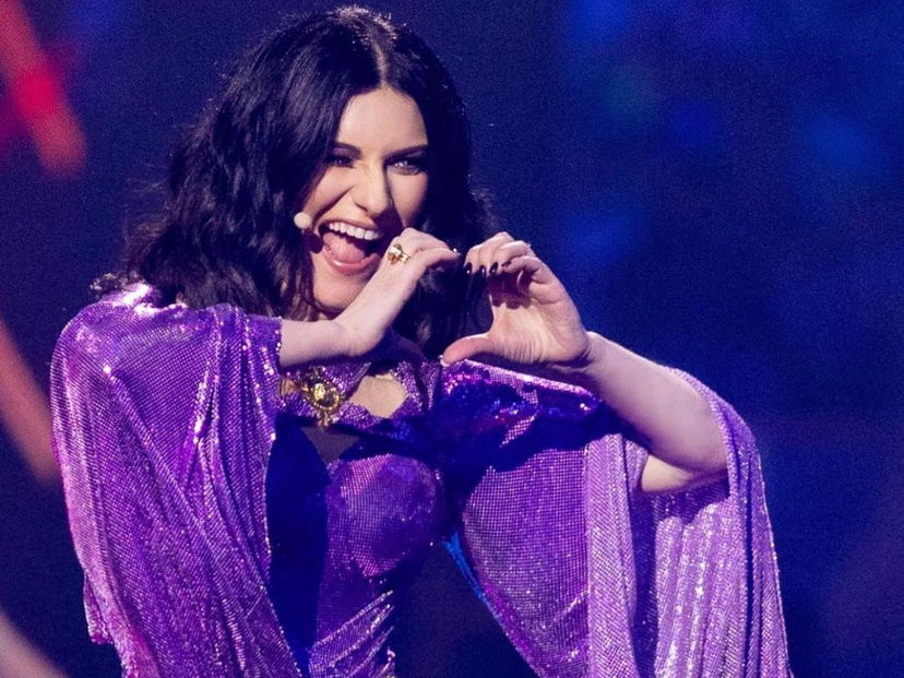 Eurovision 2022, Laura Pausini sparisce dal palco per mezz’ora: ecco cosa è successo e come sta, la cantante interviene preview