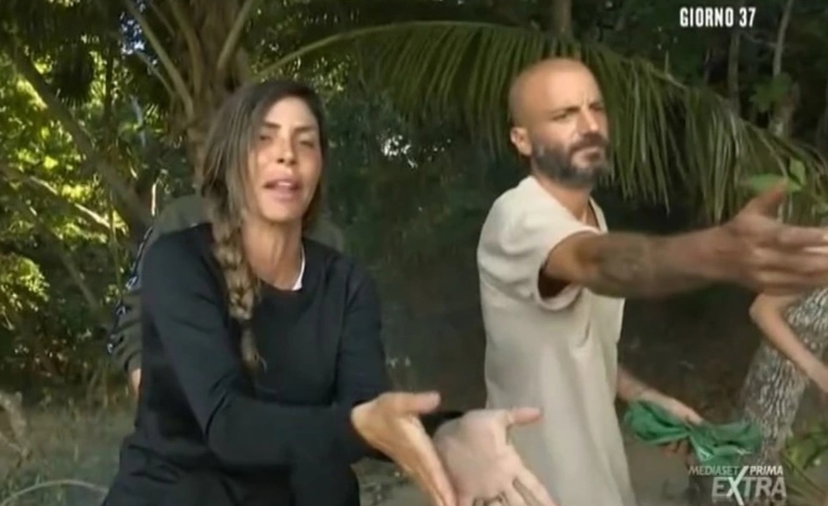 Preferito Isola dei Famosi: chi è? E’ sfida tra Nicolas e Guendalina, i sondaggi preview