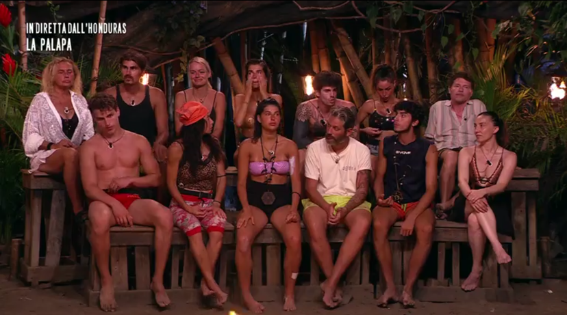 Eliminato Isola dei Famosi, Blind lascia La Palapa: i nominati, puntata 16 maggio preview