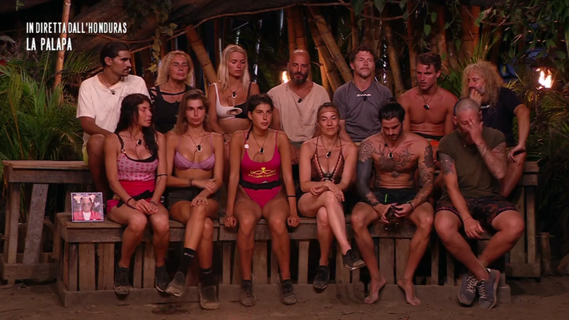 Eliminato Isola dei Famosi, percentuali e nominati: Roger abbandona Playa Palapa preview