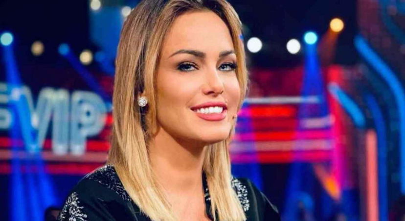 Sonia Bruganelli dopo il GF Vip: “Un ex concorrente lavorerà con me!”, poi la frecciatina all’Isola dei Famosi preview