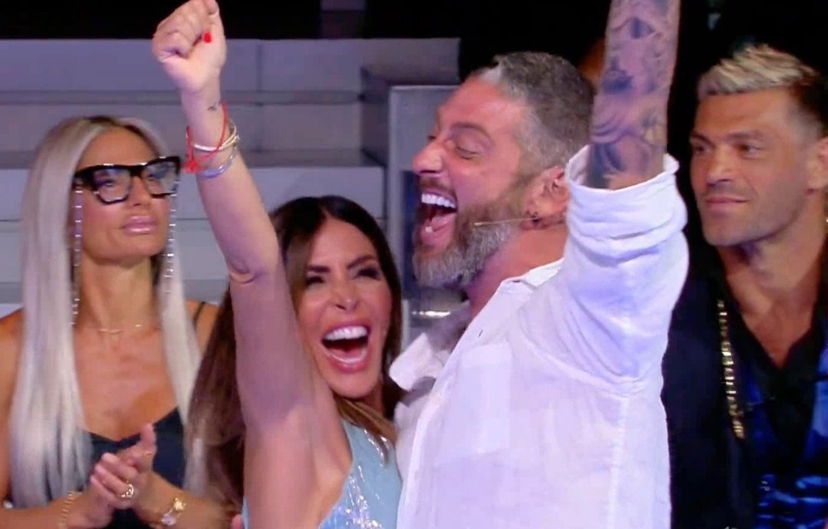 Ascolti Isola dei Famosi 2022: la finale meno vista di sempre (in onda su Mediaset), quanto ha totalizzato preview