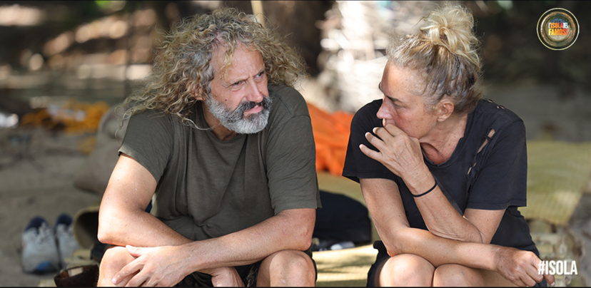 Isola dei Famosi, Carmen attacca Nick: poi la pace fa “sbottare” Lory – VIDEO preview