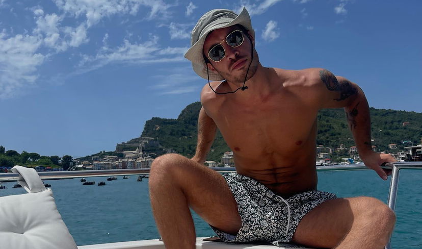 Antonino Spinalbese ha un nuovo amore? Ecco perchè ci sarebbe un collegamento con Stefano De Martino preview